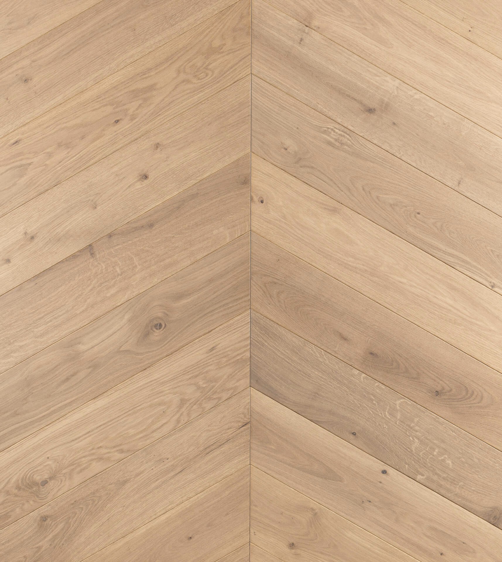 Parquet point de hongrie chêne AL52 harmonie - 14x140 - verni