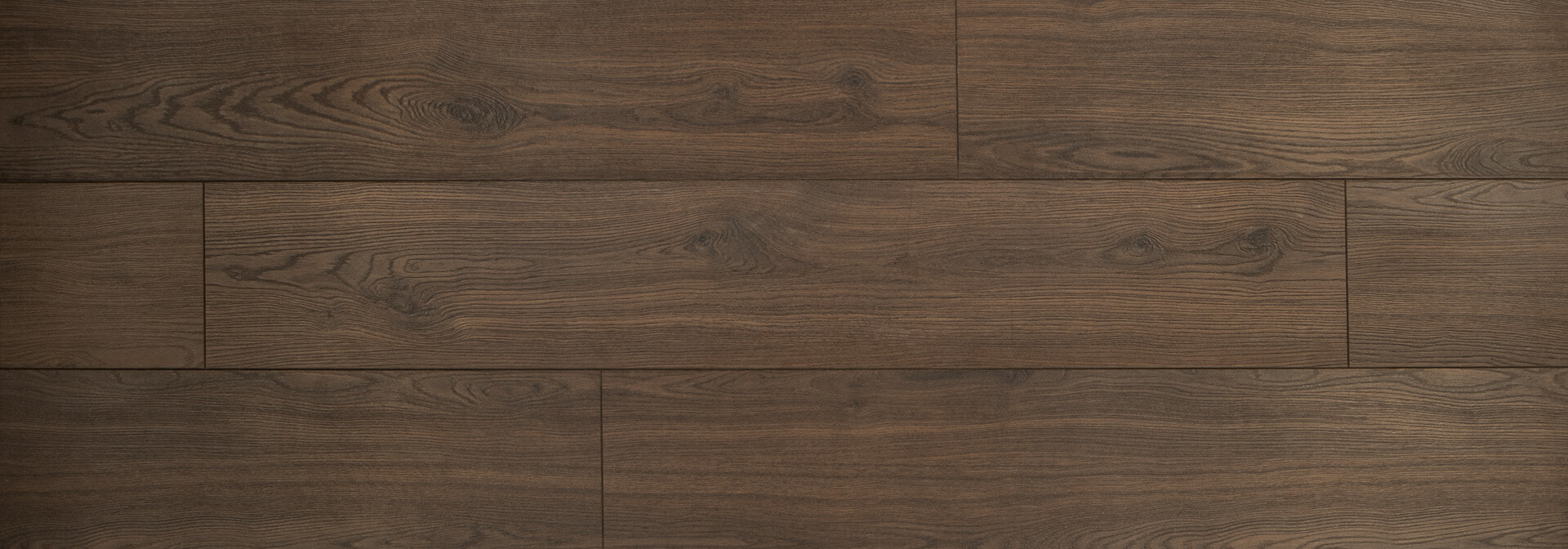 sol stratifié 10mm, classe 23/33, ref 908, largeur 172mm