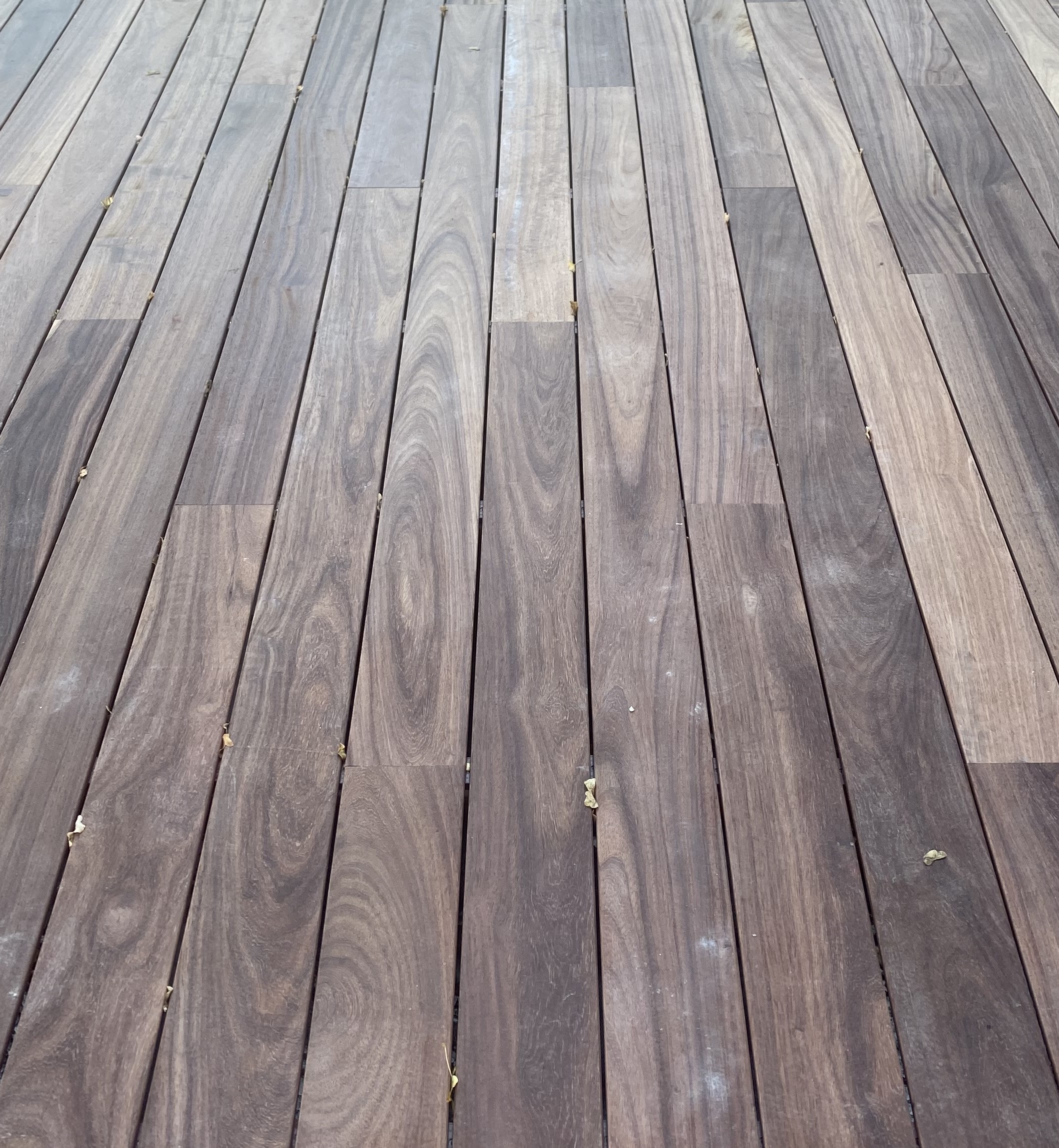 PADOUK sans vis apparentes